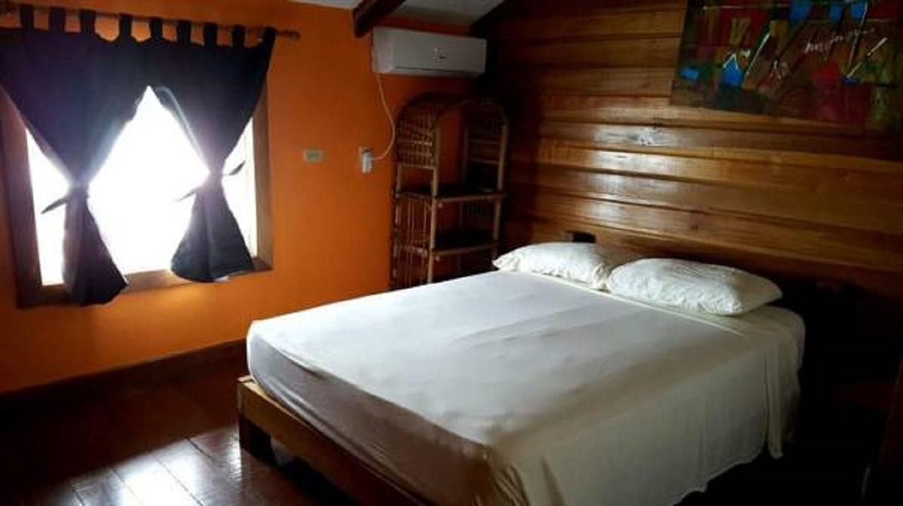 Hotel Olas Bocas del Toro Exterior foto
